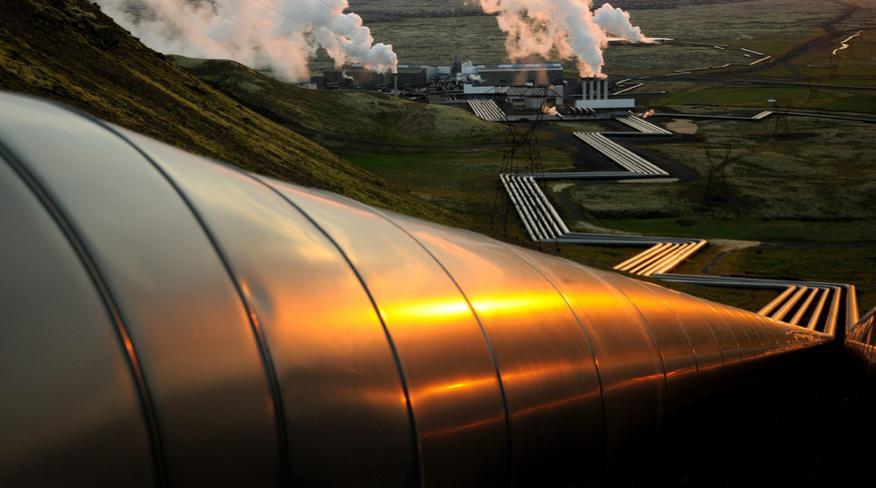 Pipefitters’ team at geothermal plant in Iceland